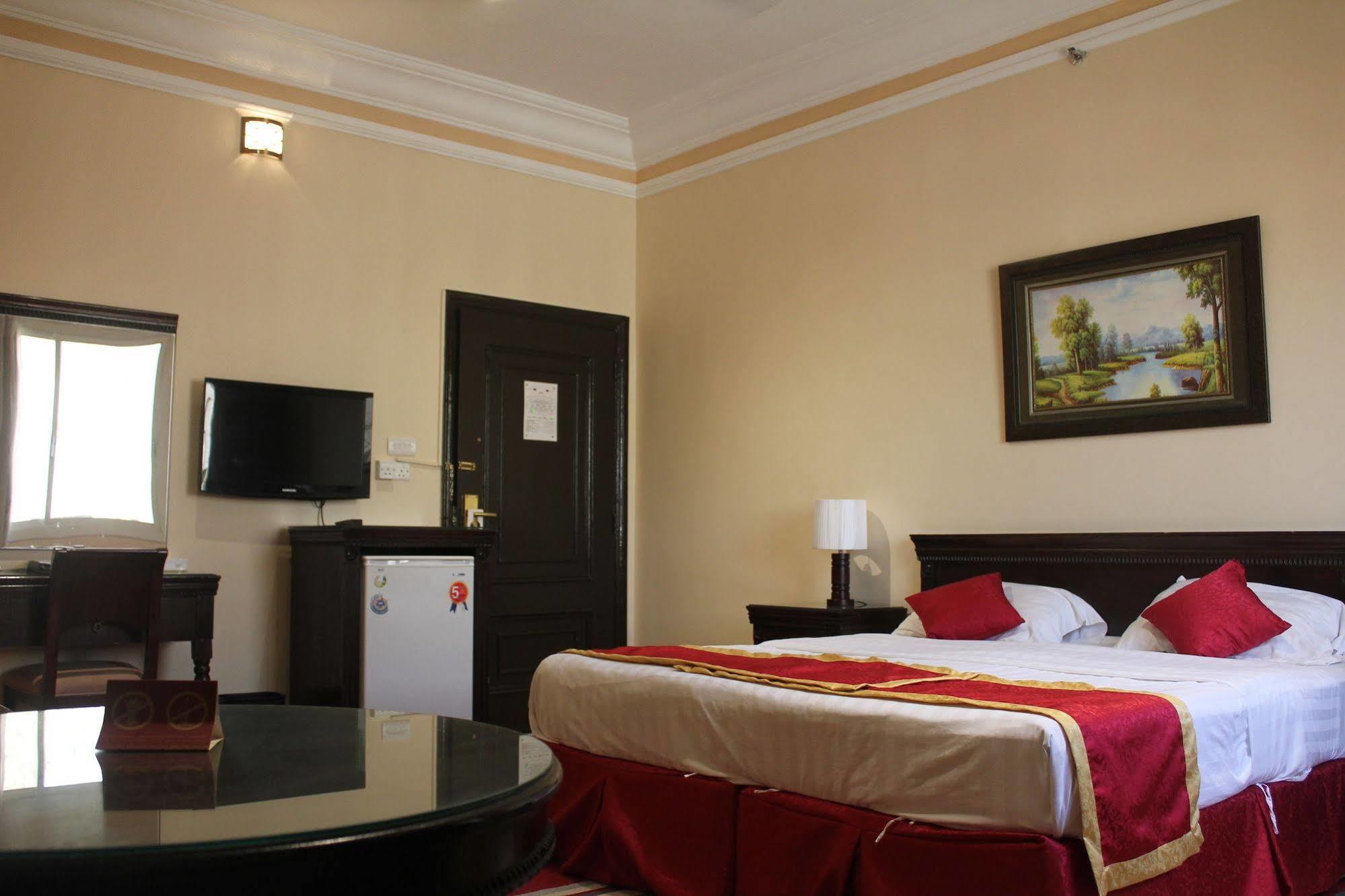 מכה Oyo 167 Dar Al Raies Hotel מראה חיצוני תמונה